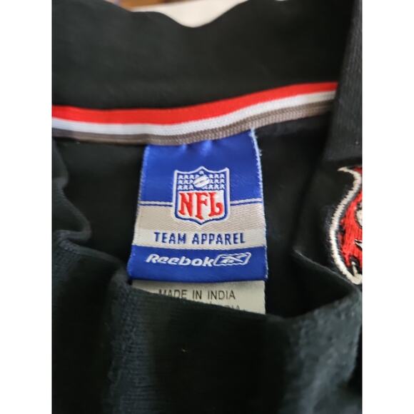 NFL Team Apparel Reebok Buccaneers Mens T-Shirt Black Size Large Cotton Blend - Picture 5 of 14